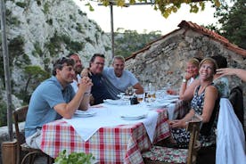 Visite en petit groupe du meilleur de Hvar avec dégustation de vins et dîner
