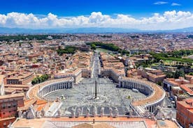 Rome en une journée: itinéraire baroque depuis la jetée de Civitavecchia - Visite en petit groupe