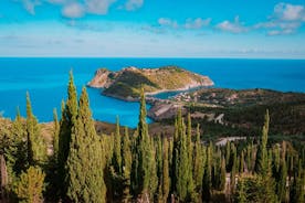 凯法利尼亚岛的自然度假胜地：城堡、村庄和海滨乐趣