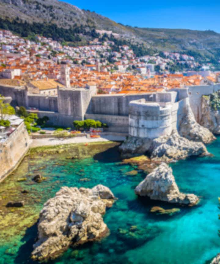 Flights from France to Croatia
