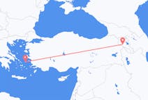 来自亚美尼亚出发地 葉里溫目的地 希腊伊卡利亚岛的航班