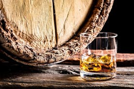 Tour privato di whisky di malto di 9 giorni in Scozia