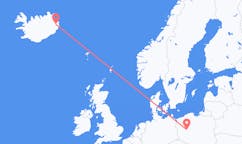 航班从波兰波茨南市到埃伊尔斯塔济市，冰岛塞尔