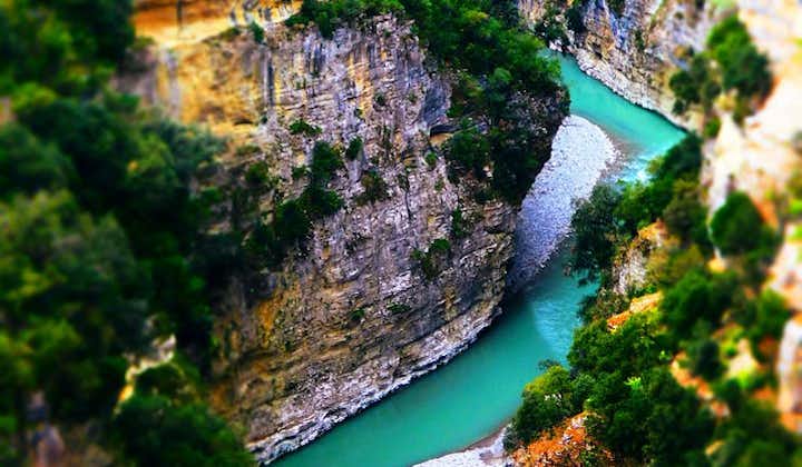 Canyons d'Osumi et cascade de Bogova au départ de Berat - Visite de 1001 Albanian Adventures