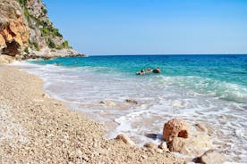 Geheim strand en de baai van verlaten hotels in Dubrovnik
