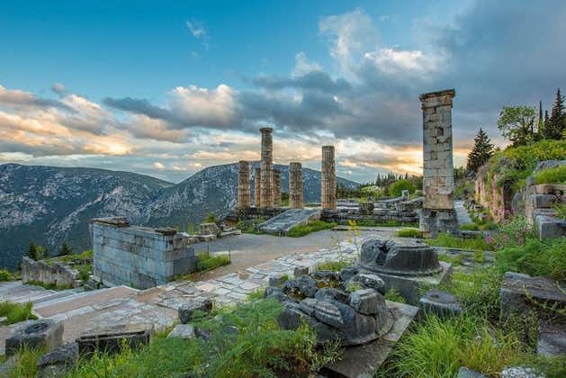 고대 역사 속으로 뛰어 들기 아테네에서 출발하는 델파이 개인 투어