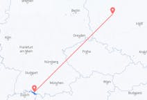 Fly fra Friedrichshafen til Poznań