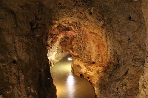 Visite privée à pied de la grotte à Budapest