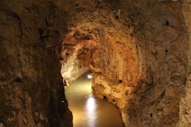 Private Höhlenwanderung in Budapest