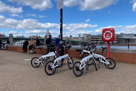 ロンドンでのガイドなし電動自転車レンタル