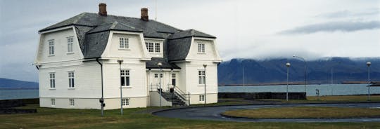 The Höfði House is an architectural structure. 
This attraction is rated an average of 4.20 out of 5 stars by 801 visitors. 
The exact address of the Höfði House is Borgartún 105, Reykjavík, Iceland.