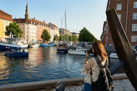 Copenhagen Hidden Gems PhotoWalk tour - Christianshavn & Houseboats