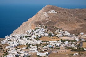 Transferência privada de helicóptero de Naxos para Folegandros