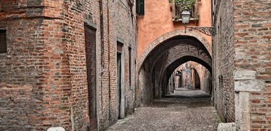 Tutustu Ferraraan, renessanssin kaupunkiin