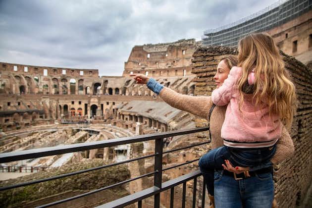 Evite las colas Tour del Coliseo y el Foro Romano y búsqueda del tesoro para niños y familias