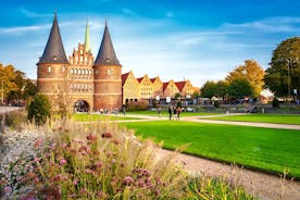 Prachtig Lübeck: kustexcursie vanuit de haven van Kiel