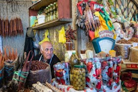 Visite gastronomique d'une demi-journée du bazar de Tbilissi Dezerter