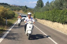 Vespa Tour in Tuscany from Castellina in Chianti