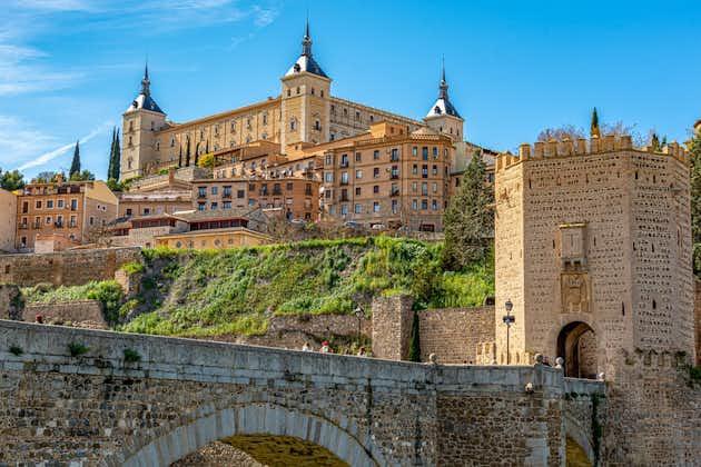Photo of The Alcazar in Toledo in Spain by Javier Alamo