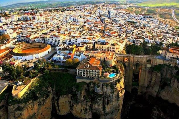Tour privato di più giorni: Ronda, Marbella, Gibilterra e Marocco