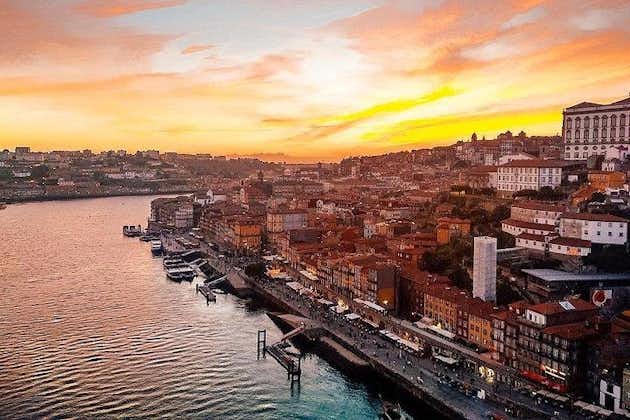 Privat resa från Lissabon till Porto med flera stopp på vägen
