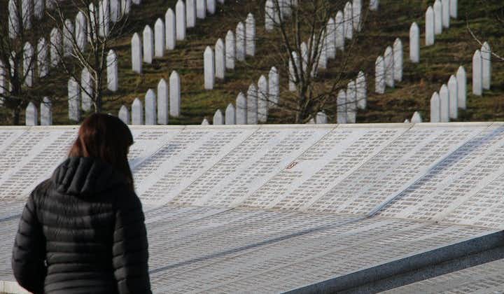 Tour dello studio del genocidio di Srebrenica, tour di un giorno da Sarajevo