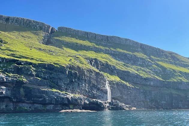 Passeio de barco de 2 horas na Ilha Faroe