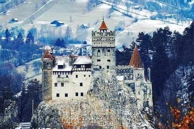 Tour privado desde Brasov: Castillo de Peles, Castillo de Bran Drácula y Fortaleza de Rasnov