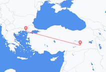 出发地 土耳其从 迪亚巴克尔目的地 希腊亞歷山德魯波利斯的航班