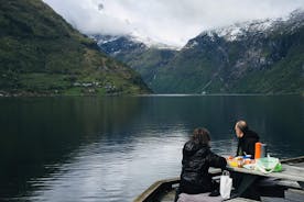 Private tour from Alesund to Geiranger