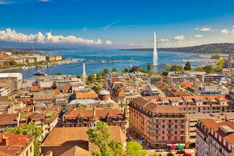 Photo of Geneva skyline cityscape.