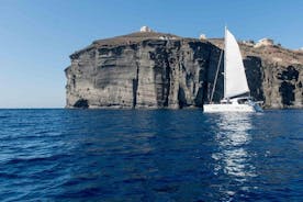 Viaje clásico al atardecer compartido desde Santorini por las famosas playas