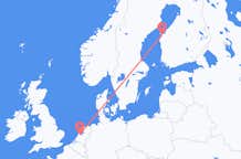 Voli from Vaasa, Finlandia to Amsterdam, Paesi Bassi