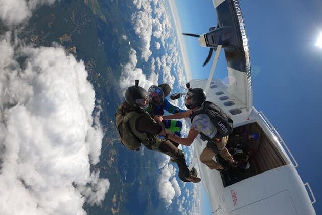Skydiving Tandem Experience