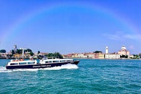 Motorbåtutleie i 2 timer med valgfri aperitiff i Venezia