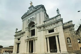 Assisi: De tre store basilikaene. St. Francis, St. Clare og Porziuncola kapell