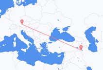 Flyrejser fra Urmia til Salzburg