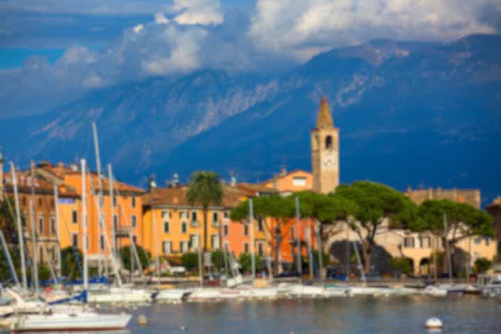 Отели и места для проживания в Тосколано-Мадерно (Италия)