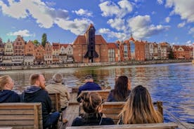 Gdanskin opastettu kaupunkiristeily historiallisella puolalaisella veneellä