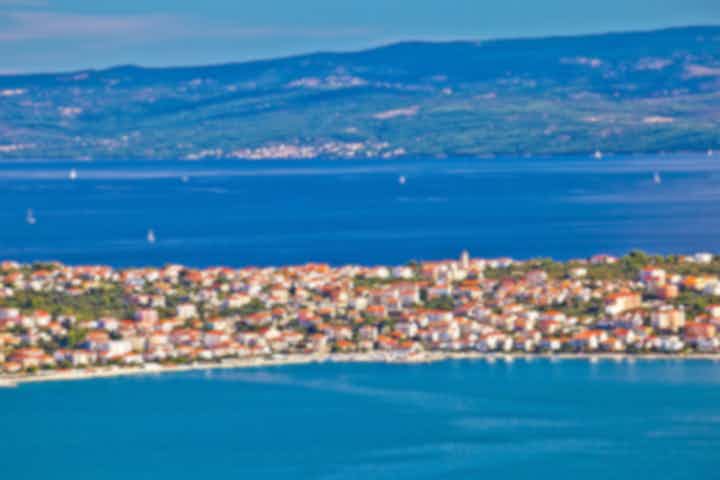 크로아티아 오크루그 고른지에 있는 휴가용 임대 아파트