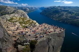 Experimente o magnífico Lysefjord, Pulpit Rock. Tour de participação de Stavanger