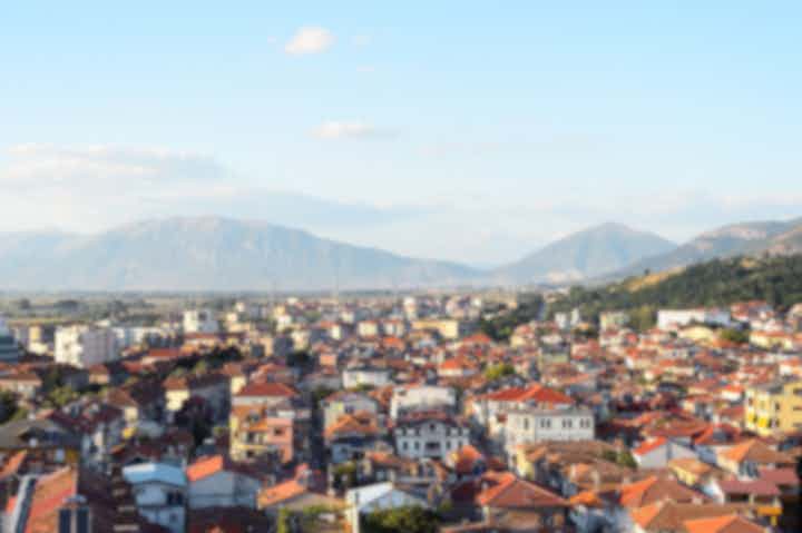 Auto's te huur in Korçë, in Albanië