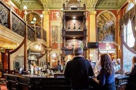 Tur i mindre gruppe: historisk pub-vandretur i London