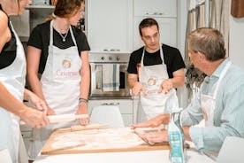 Compartilhe sua aula de Pasta Love: grupo pequeno Pasta e tiramisu em Rimini