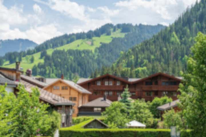 Parhaat hiihtomatkat Saanenissa Sveitsi
