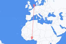 Flyrejser fra Lomé til Amsterdam