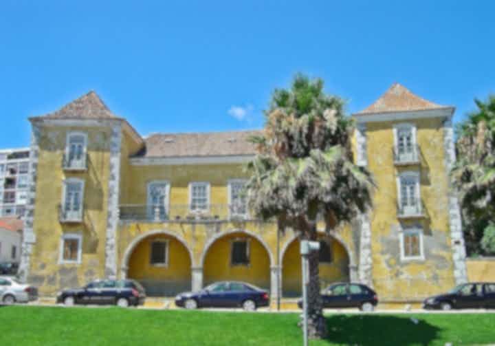 Vacation rental apartments in Paço de Arcos, Portugal