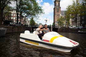 Alquiler de hidropedal en Ámsterdam con Heineken Experience opcional