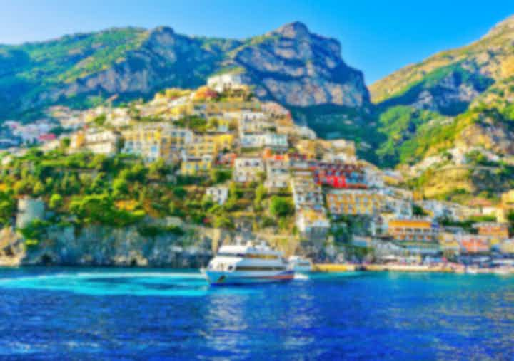 Passeios marítimos em Positano, Itália