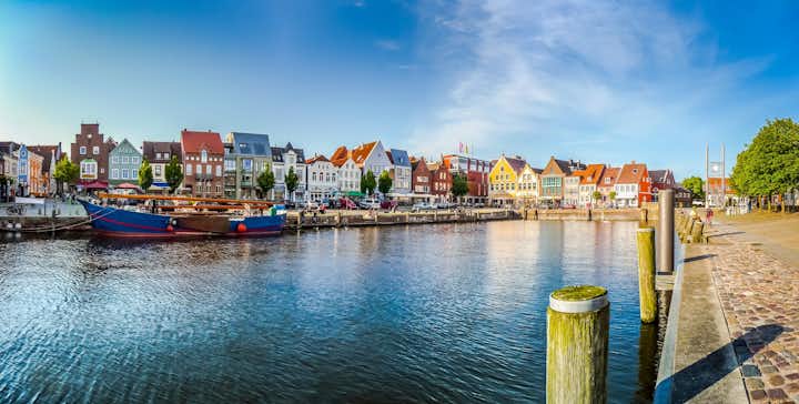 Photo of beautiful view of the old town of Husum, the capital of Nordfriesland and birthplace of German writer Theodor Storm, in Schleswig-Holstein, Germany.